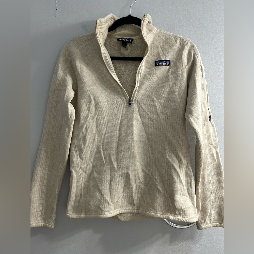 Patagonia women’s 1/4 zip better sweater oatmeal